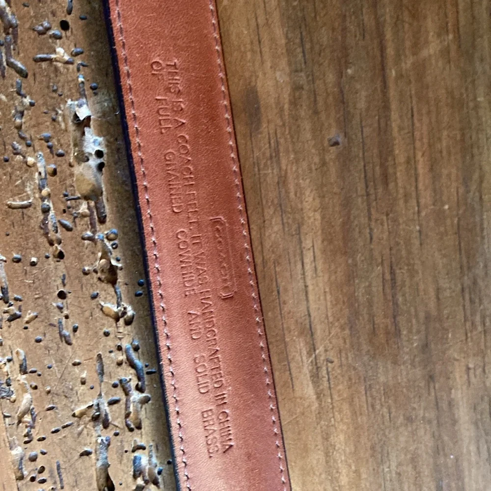Coach British Tan Leather Classic Belt Size 42”.